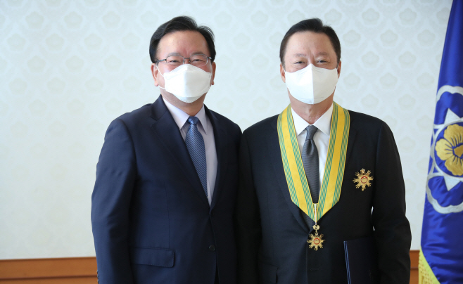 국민훈장 모란장 받은 박용만 대한상의 명예회장