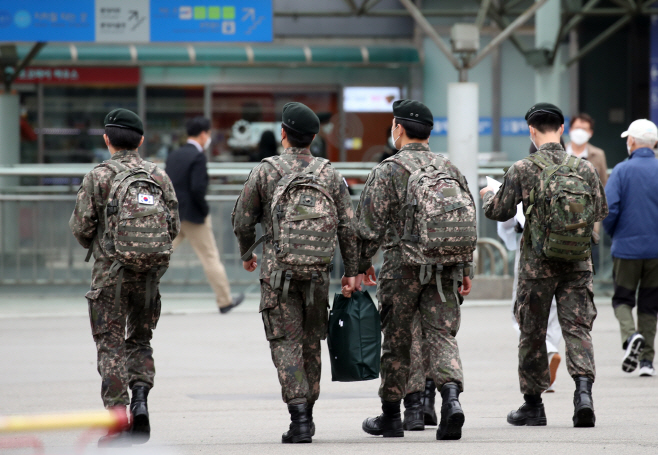 국방부, 병사 '단체휴가' 오늘부터 시행