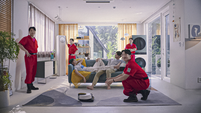 사진3_LG MZ 구성원들이 등장한 유튜브 영상