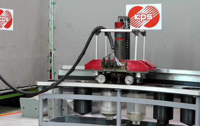 원자로 스터드홀 자동세척 시스템