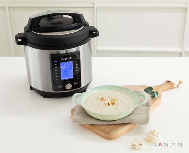 [이미지] 쿠쿠전자 압력 멀티쿠커 스피드팟