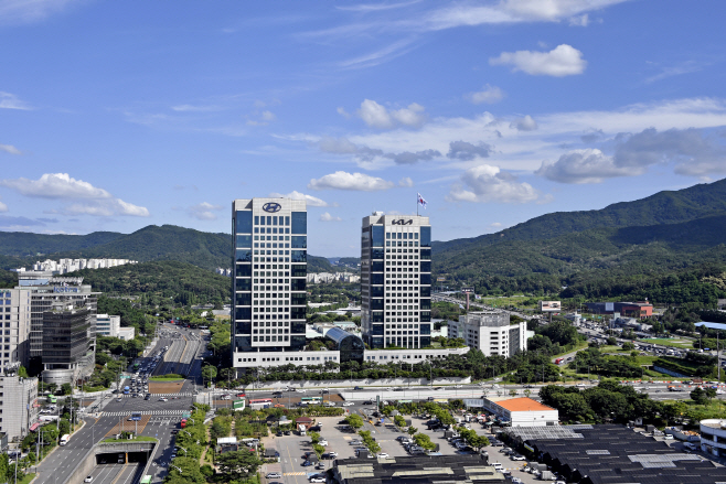 20210616_현대차_기아_양재본사 전경촬영[at센터 방향]_KJW1384