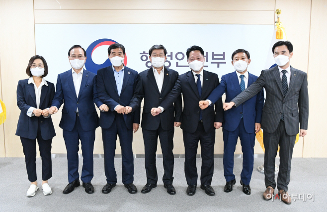 윤하섭안산시장, 전해철장관