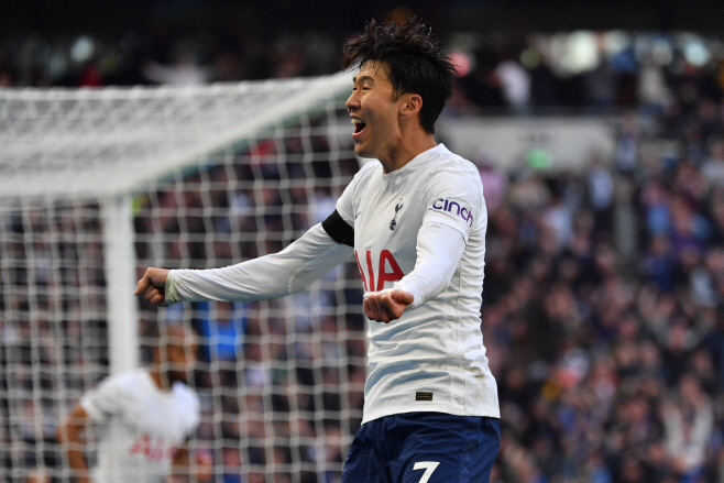 FBL-ENG-PR-TOTTENHAM-ASTON VILLA <YONHAP NO-4636> (AFP)