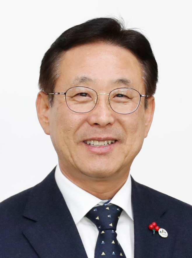 이차영 괴산군수 25일 영상회의로 개최된 주간업무보고에서 인