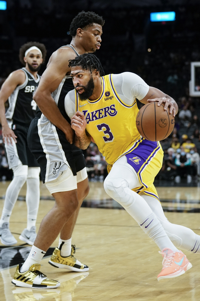 Lakers Spurs Basketball <YONHAP NO-3697> (AP)