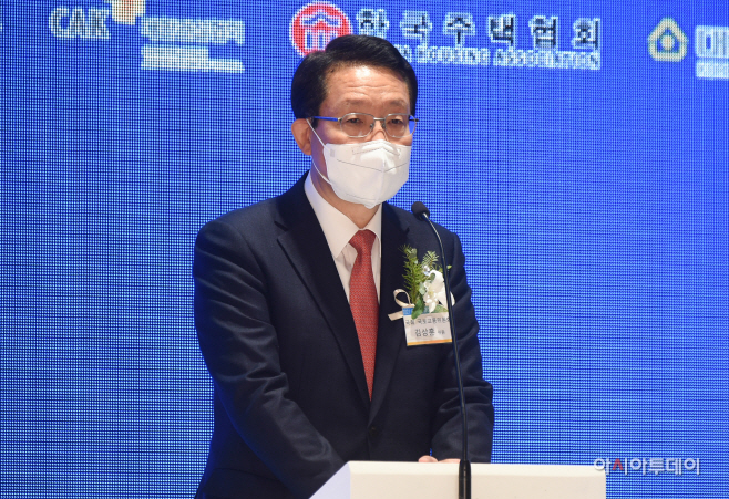 [포토]축사하는 김상훈 의원