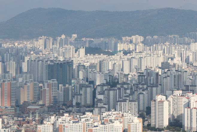 수도권 아파트값 상승폭 3개월래 최저…대출규제 영향도