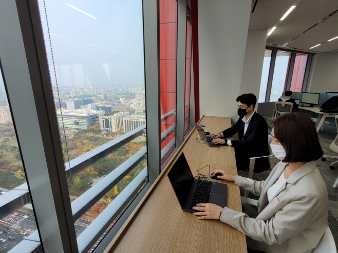 포스코그룹 거점오피스 With POSCO Work Station 여의도파크원