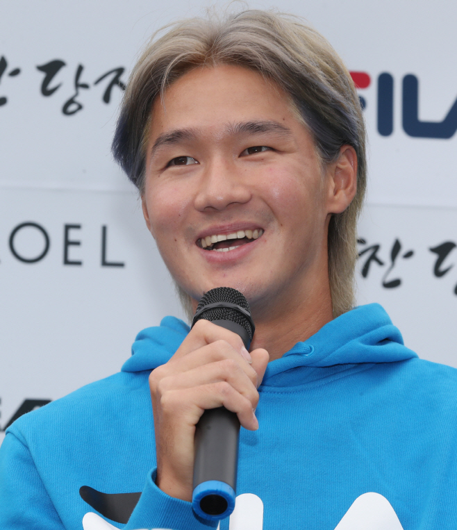 ATP 투어 우승 권순우, 기자간담회<YONHAP NO-3302>