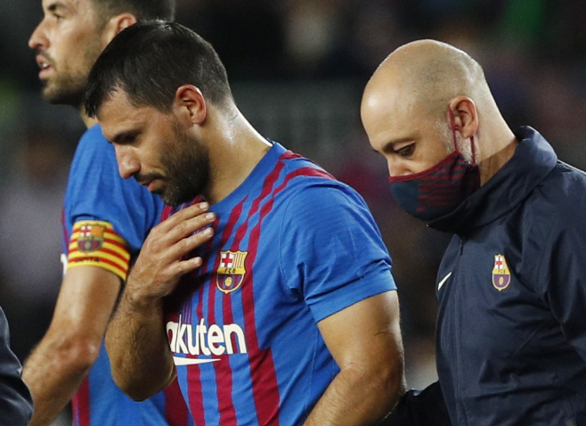 SOCCER-SPAIN-FCB-ALV/REPORT <YONHAP NO-1011> (REUTERS)