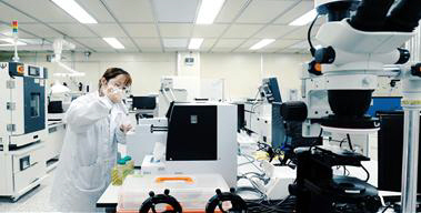 경산시- 앞을 밝히는 '시기능 보조기기 육성사업' 안광학 산업