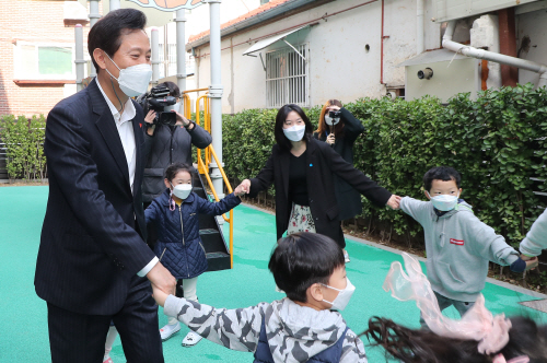 '서울형 공유어린이집' 방문한 오세훈 서울시장