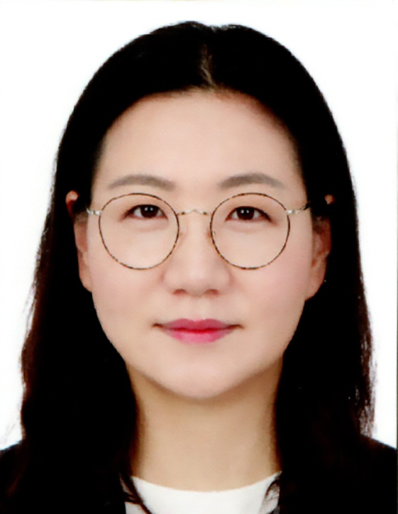 강수경 신임 의장 사진
