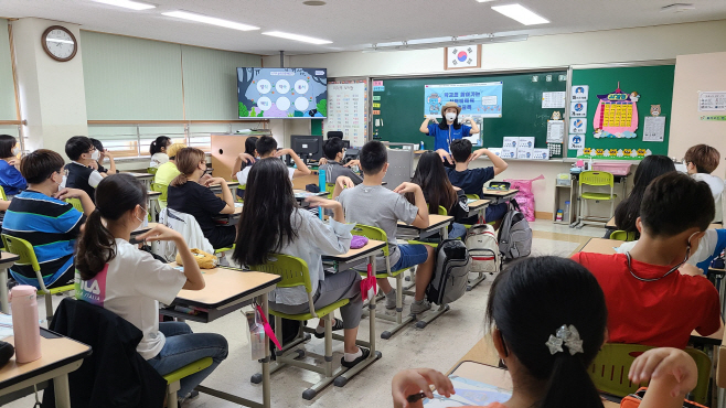 푸른코끼리, 학교로 찾아가는 예방교육