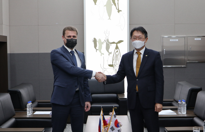면담사진