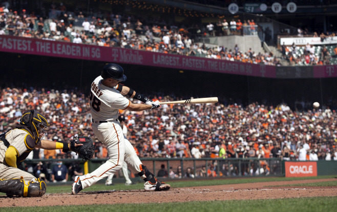 BASEBALL-MLB-SF-SD/ <YONHAP NO-1480> (USA TODAY Sports)