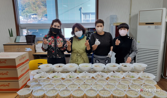 시각장애인 50가정에 삼계탕 전달(1)