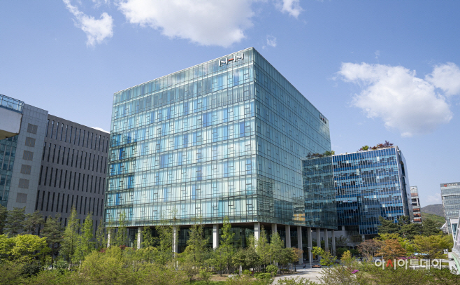 [NHN] 사옥 '플레이뮤지엄'대표이미지 (3)