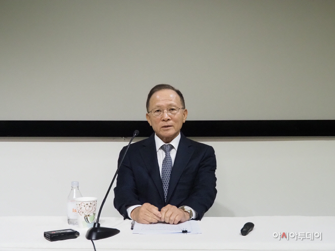 이수혁 대사