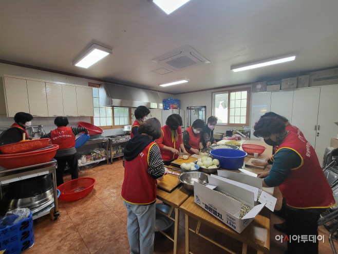 20211116-단장면 자원봉사회 사랑의 밑반찬 나눔-11월