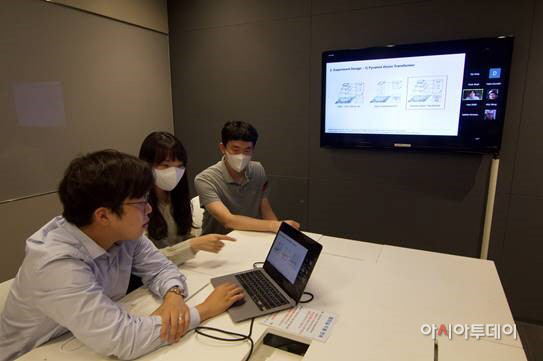 KT사진자료1_국제 의료AI 대회 수상5