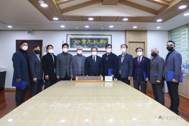 2021 적극행정 우수사례 경진대회 추진위원단 위촉