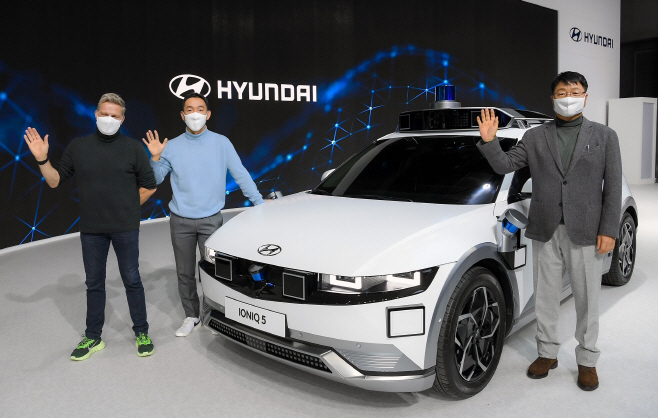 아이오닉 5 기반의 레벨 4 자율주행차 서울 도심 달린다 (1)