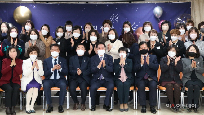 보육유공 표창