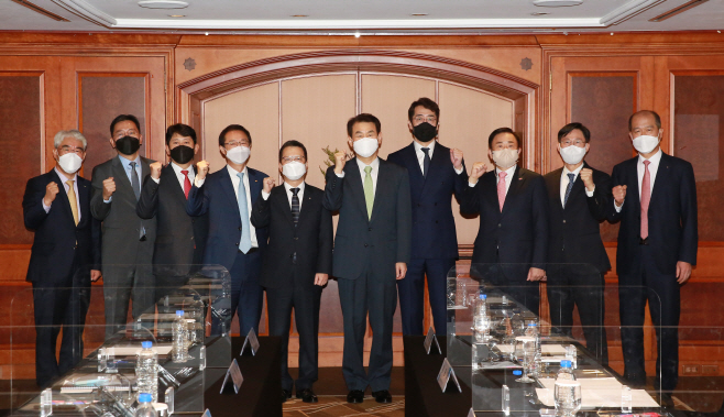 보도사진 2_손보사 CEO 간담회