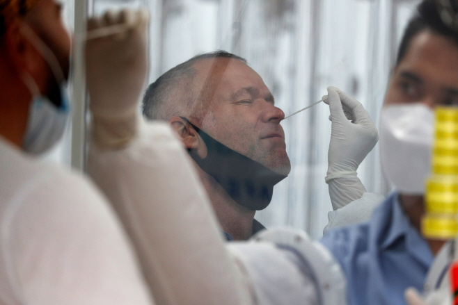 HEALTH-CORONAVIRUS/THAILAND <YONHAP NO-3398> (REUTERS)