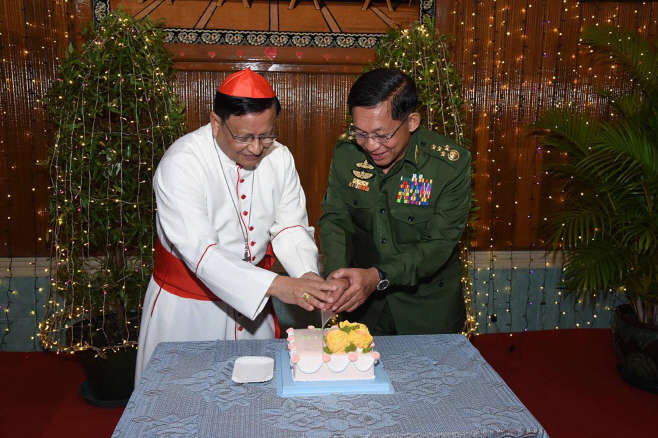 MYANMAR-MILITARY-POLITICS-COUP <YONHAP NO-2271> (AFP)