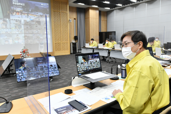 “수원시가 시민의 버팀목이 되겠습니다”