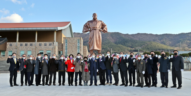 금산 김일 동상 건립 제막식 개최 (1)