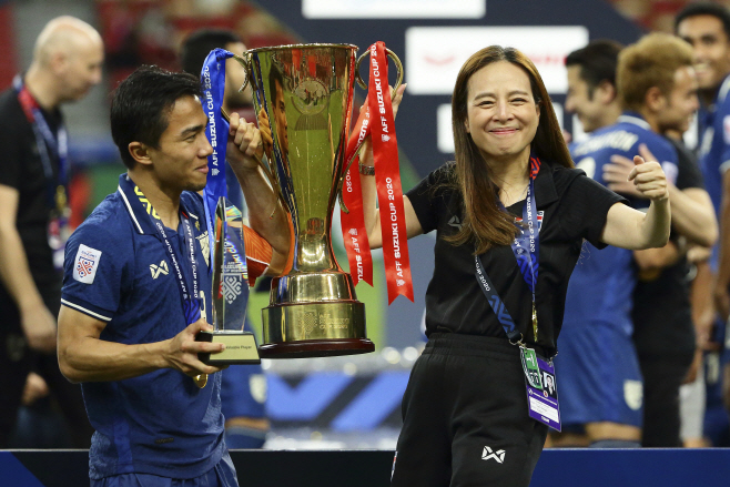 Singapore Soccer Suzuki Cup <YONHAP NO-0259> (AP)