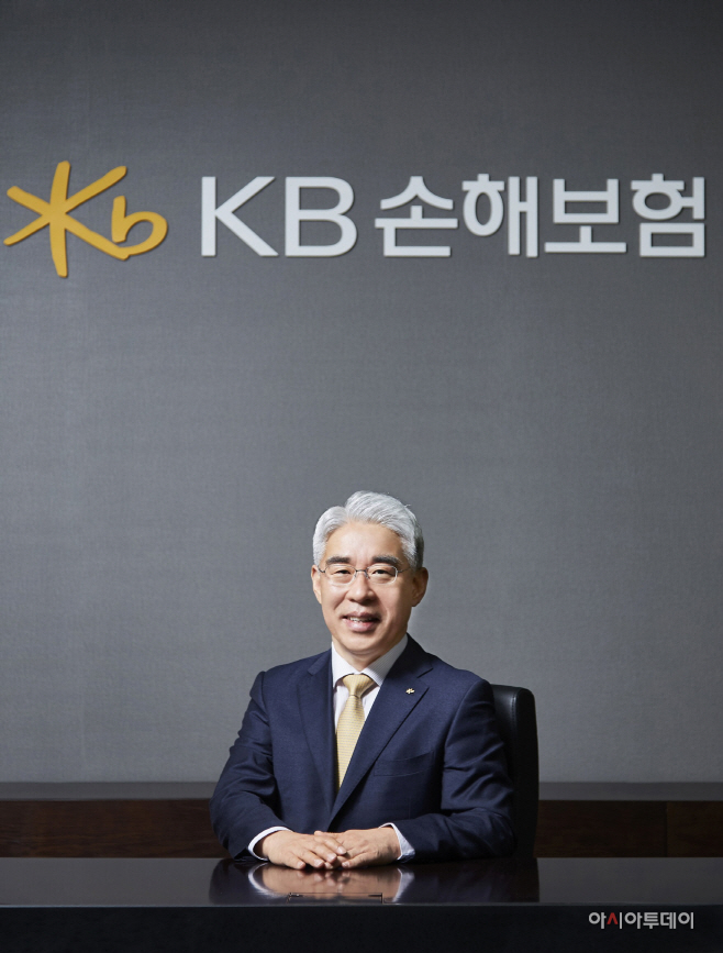 KB손해보험_김기환 대표_프로필사진1