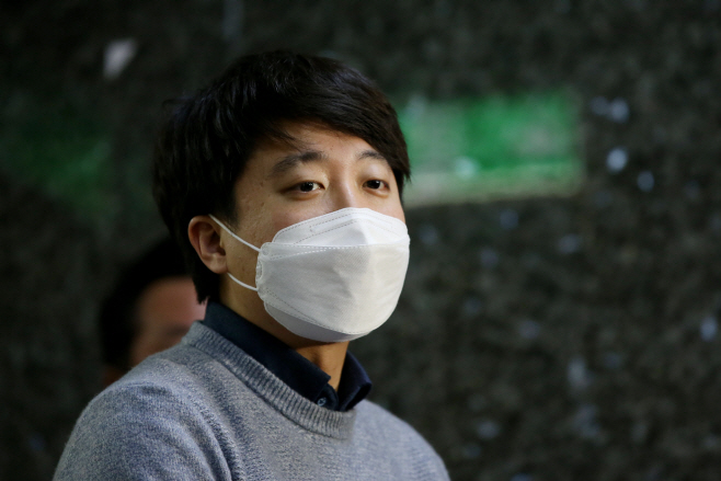 윤석열 후보 기자회견에 대한 입장 밝히는 이준석 대표