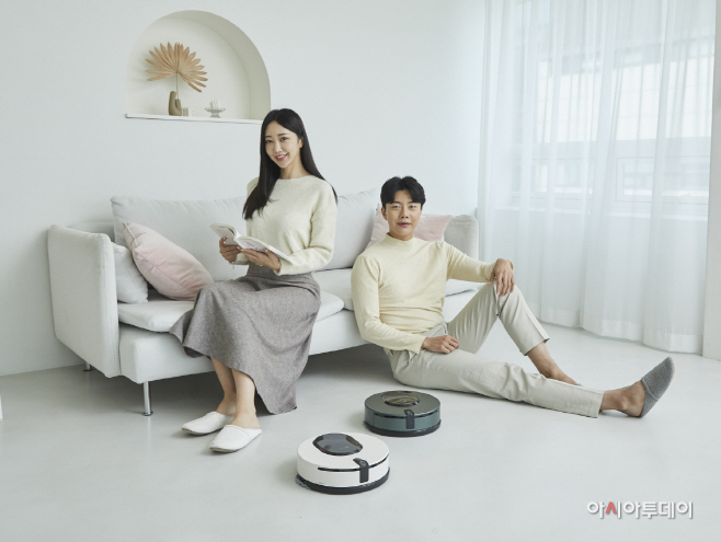 사진1_M9_모델컷