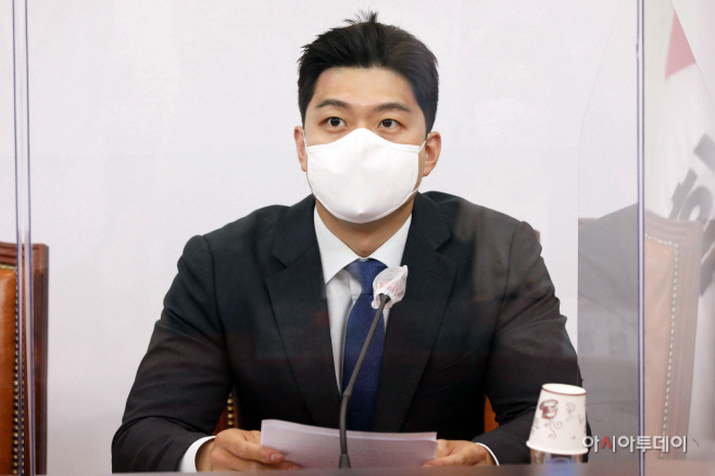 2021112901003063200174031