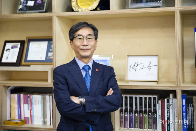 안양문화예술재단 대표이사 박인옥 (1)