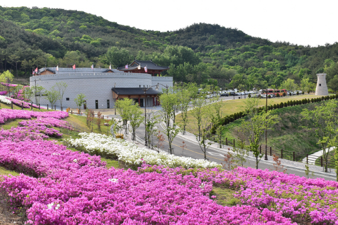 화랑마을 경내 전경/제공=경주시