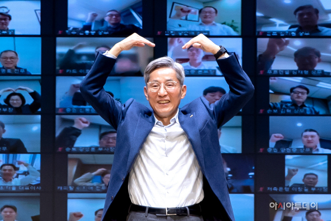 KB금융