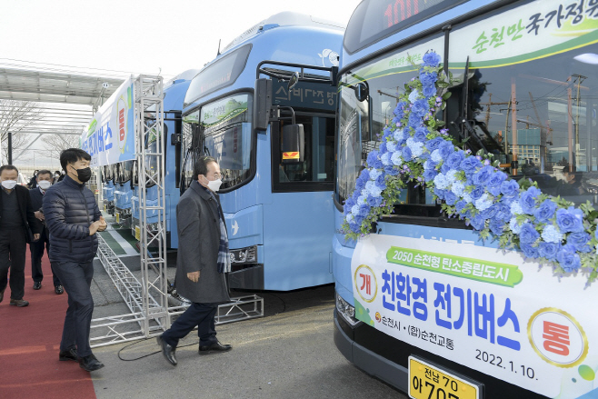 친환경 전기 시내버스 개통식(시승1) (1)