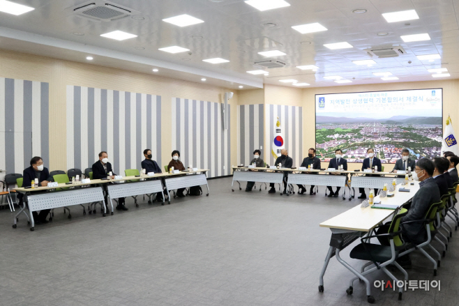 월성원전 사용후핵연료 관련 협의기구가 11일 경주시.한국수력