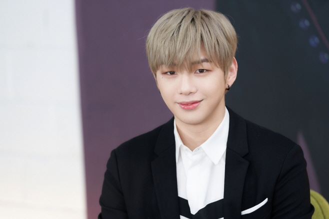 강다니엘