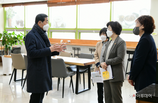 19.정영애 여성가족부 장관, 안산시다문화가족지원센터 찾아