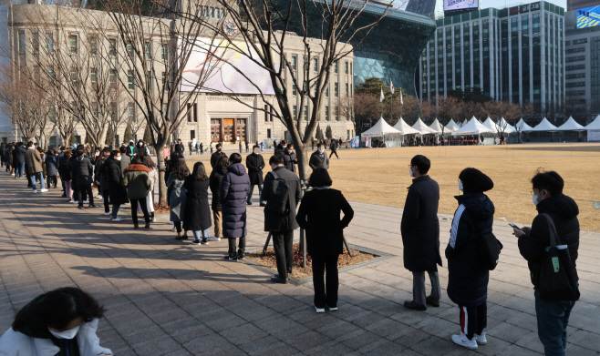 확진자 5만 훌쩍<YONHAP NO-1836>