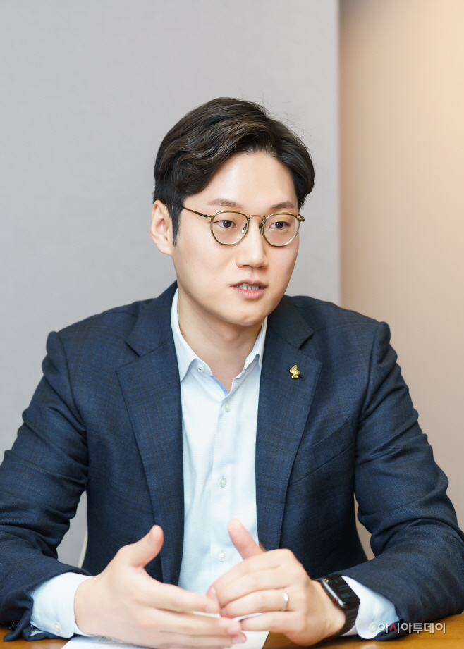 한국아스트라제네카 전략기획대외협력부 도현웅 상무