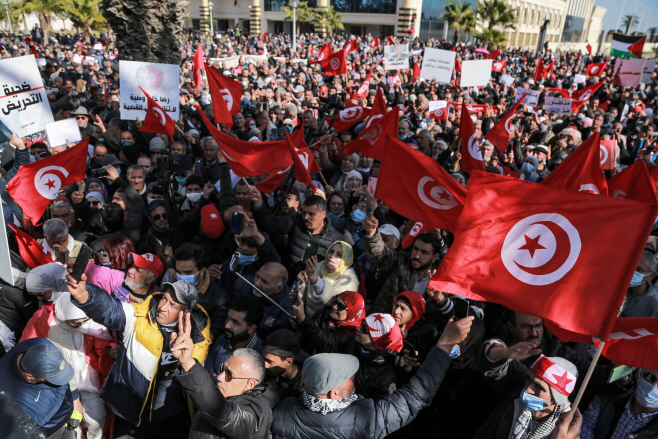 TUNISIA-POLITICS-JUSTICE <YONHAP NO-8240> (AFP)