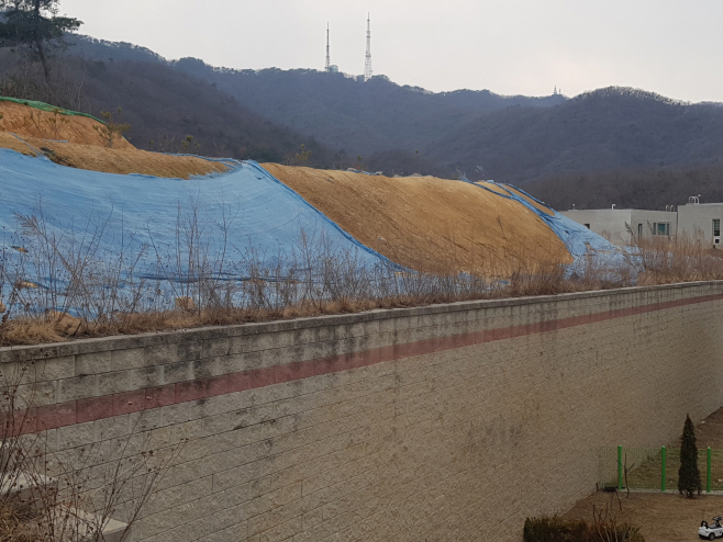 급경사지